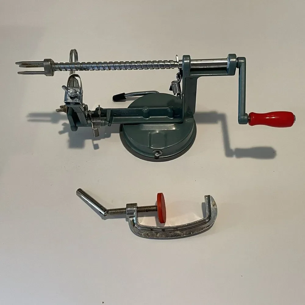 Norpro#865 Apple Master-Apple,Potato,Parer,Slicer&Corer w/Vacuum Base w/box-tool